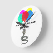 Die fliegende Schlange Runde Wanduhr (Winkel)