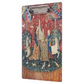 Die Frau und das Einhorn, hörend Klemmbrett (Links)