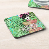 Die Frauen denken an den grünen Hintergrund digita Getränkeuntersetzer (Linke Seite)