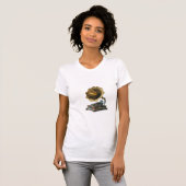 Die Frauenmode übertrifft die T - Shirt (Vorne ganz)