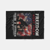 Die Freiheit ist nicht frei dank eines Veteranen S Fleecedecke (Vorderseite (Horizontal))