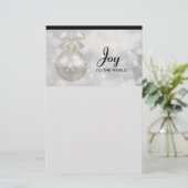 Die Freude am Welt Elegant Silver Christmas Ball Briefpapier (Stehend Vorderseite)