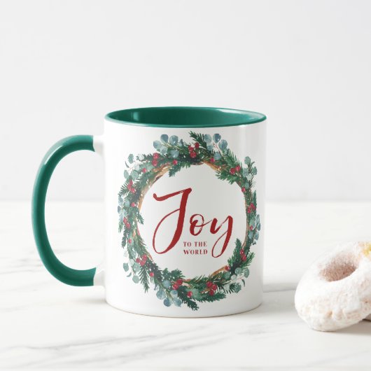 Die Freude an der Weihnachtsfeier des Evergreen Wr Tasse (Mit Donut)