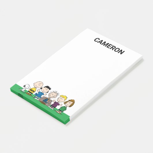 Die Freunde von Erdnüssen in einer Reihe Post-it Klebezettel (angewinkelt)