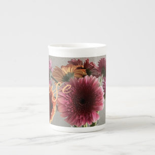 Die fröhliche Gerbera Blume + Individuelle Name Porzellantasse