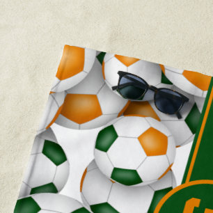 Die Fußball-Nationalmannschaft der grünen Orangen- Strandtuch