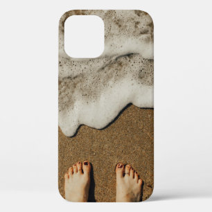 Die Füße der Person direkt am Meer Case-Mate iPhone Hülle
