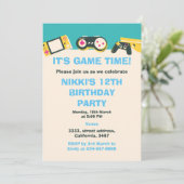 Die Game Time kids Personalisiert Gaming Geburtsta Einladung (Stehend Vorderseite)