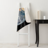 Die ganze Erde, die die östliche Hemisphäre zeigt. Sherpadecke (Beispiel)