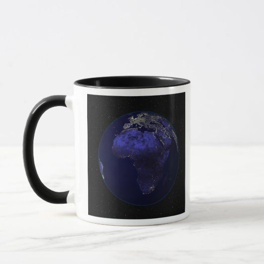 Die ganze Erde in der Nacht zeigt Afrika und Europ Tasse (Links)