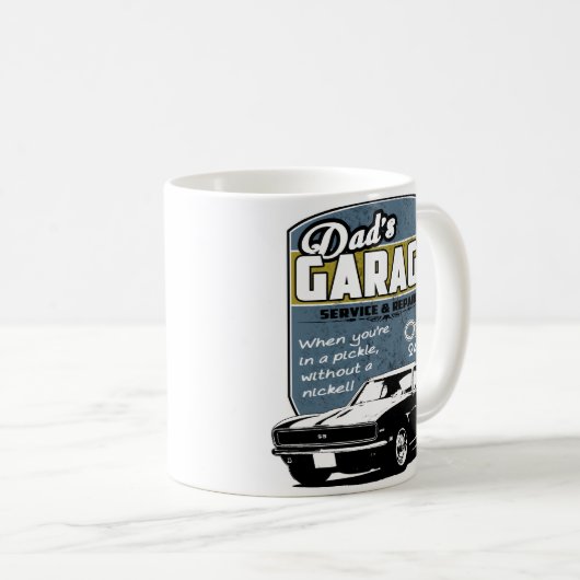Die Garage des Vaters schwarzes u. weißes Camaro Kaffeetasse (VorderseiteRechts)