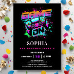 Die Geburtstagsparty der modernen Arcade-Gamer-Gir Einladung<br><div class="desc">Machen Sie sich bereit, mit unserem modernen Arcade Gamer Boy's Birthday Party Einladung zu feiern! Diese dynamische Einladung lädt alle Spieler dazu ein, sich dem Spaß und der Begeisterung eines arcade-thematischen Geburtstagsbashs anzuschließen. Mit kühnen Farben und lebendigen Grafiken, die von den klassischen Arcade-Spielen inspiriert werden, Set diese Einladung für ein...</div>
