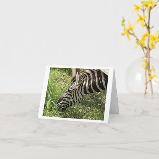 Die geklappte Grußkarte wird gut Karte (Gelbe Blume)