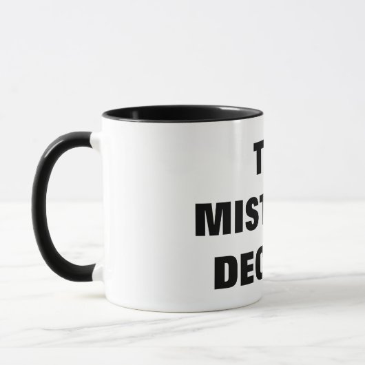 DIE GELIEBTE ENTSCHEIDET TASSE (Links)