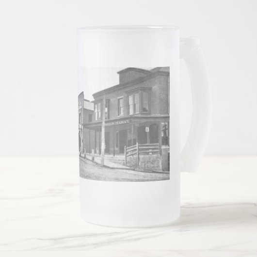 Die Geschichte von Pepperell Massachusetts Mattglas Bierglas (VorderseiteRechts)