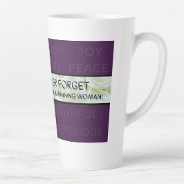 Die gewinnende Tasse der Frau wirft ein Schlaglich