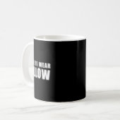 Die Gewinner tragen den Game Compe des Teams aus d Kaffeetasse (Vorderseite Links)