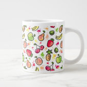 die gezeichnete Hand trägt Muster Früchte Jumbo-Tasse (Rechts)