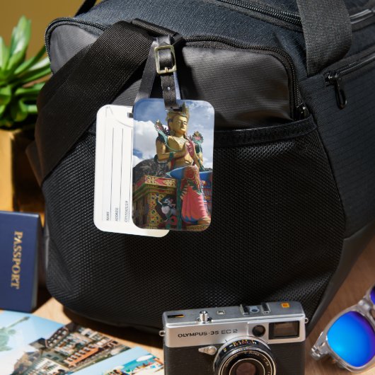 Die gigantische Statue des Gepäckstücks von Maitre Gepäckanhänger (Vorderseite & Rückseite)