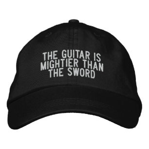 die Gitarre ist mächtiger als das Schwert Bestickte Baseballkappe