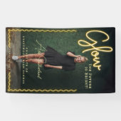 Die glatte Zukunft ist der glänzende Gelbe Neonneb Banner (Horizontal)