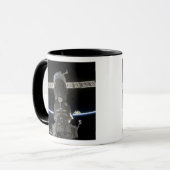 Die Gliedmaße der Erde überschneiden ein Sojus-Rau Tasse (Vorderseite Links)