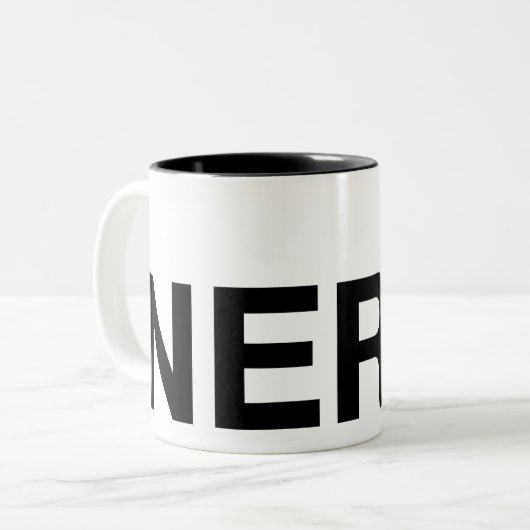 Die Gluten-freie Nerd-Tasse Zweifarbige Tasse (Vorderseite Links)