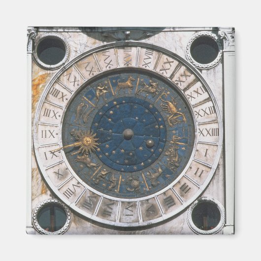 Die Gold- und Emailuhr, die von Ma Magnet (Vorne)