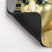 Die Goldbegräbnismaske, vom Grab von Tutankhamun Mousepad (Ecke)
