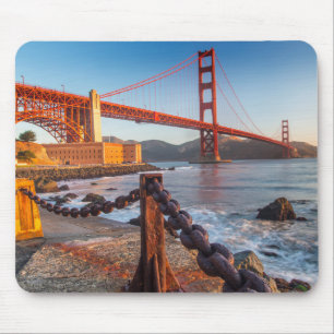 Die goldene Gate-Brücke von Fort Point Mousepad