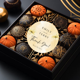 Die Goldene Stunde Hochzeit mit Blumen und Grace Runder Aufkleber