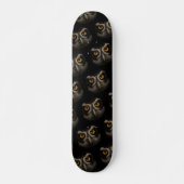 Die goldenen Augen eines spektakulären Eule Skateboard (Vorne)