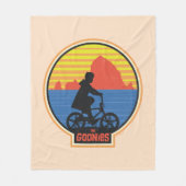 Die Goonies Retro Mikey Riding Bike Grafik Fleecedecke (Vorderseite)