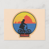 Die Goonies Retro Mikey Riding Bike Grafik Postkarte (Vorderseite)