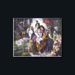 Die göttliche Liebeskunst der Leinwand<br><div class="desc">Das ist eines der bekanntesten und geliebtesten Gemälde von Radha und Krishna in einem schönen Porträt des berühmten transzendentalen Künstlers Vishnudas. Passen Sie es an: Größe des Posters,  Rahmen,  Papierart,  Leinwand usw.</div>