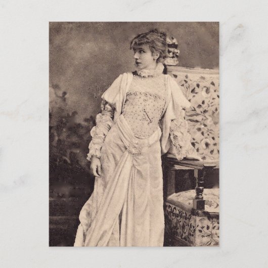 Die Göttliche Sarah Postkarte (Vorderseite)