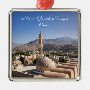 Die Große Moschee und Minarett in Nizwa - Oman Ornament Aus Metall