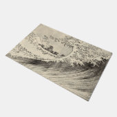 Die große Welle (von Katsushika Hokusai) Fußmatte (Schrägansicht)