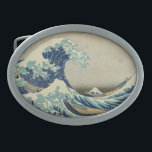 Die große Welle vor Kanagawa Ovale Gürtelschnalle<br><div class="desc">Die Große Welle von Kanagawa, auch bekannt als The Great Wave oder einfach The Wave, ist ein Holzschnitt des japanischen Künstlers Katsushika Hokusai. Beispiel der ukiyo-e Kunst, wurde sie irgendwann zwischen 1830 und 1833 als die erste in Hokusai's Serie 36 Ansichten des Mount Fuji veröffentlicht, und ist sein berühmtestes Werk....</div>