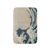 Die große Welle weg von Kanagawa Badematte (Vorderseite Vertikal)