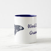 Die Großmutter-Tassen-Blau-Schmetterling der Welt Zweifarbige Tasse (Mittel)