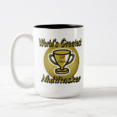 Die größte Tasse der Multitasker-Trophäe der Welt (Links)