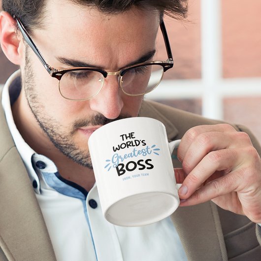 Die größte Tasse des Boss-Kaffees der Welt