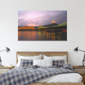 Die grüne Brücke, Liberty Hill, Budapest, Ungarn. Leinwanddruck (Insitu (Schlafzimmer))