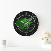 Die grüne Gitarre rund um die Uhr (Zuhause)