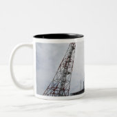 Die H-IIB-Rakete auf dem Ladestreifen Zweifarbige Tasse (Links)