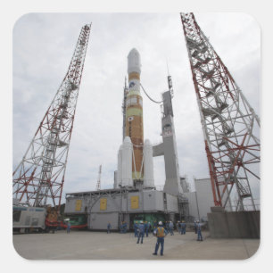 Die H-IIB Rakete auf der Abschussrampe Quadratischer Aufkleber