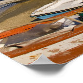 Die Hafenstadt mit bunten Fischerbooten Poster (Ecke)