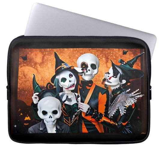 Die Halloween-Außenseiter Laptopschutzhülle (Vorderseite)