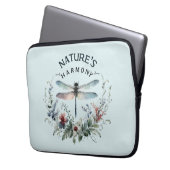 Die Harmonie der Natur - Künstlerische Libelle Laptopschutzhülle (Vorderseite Links)